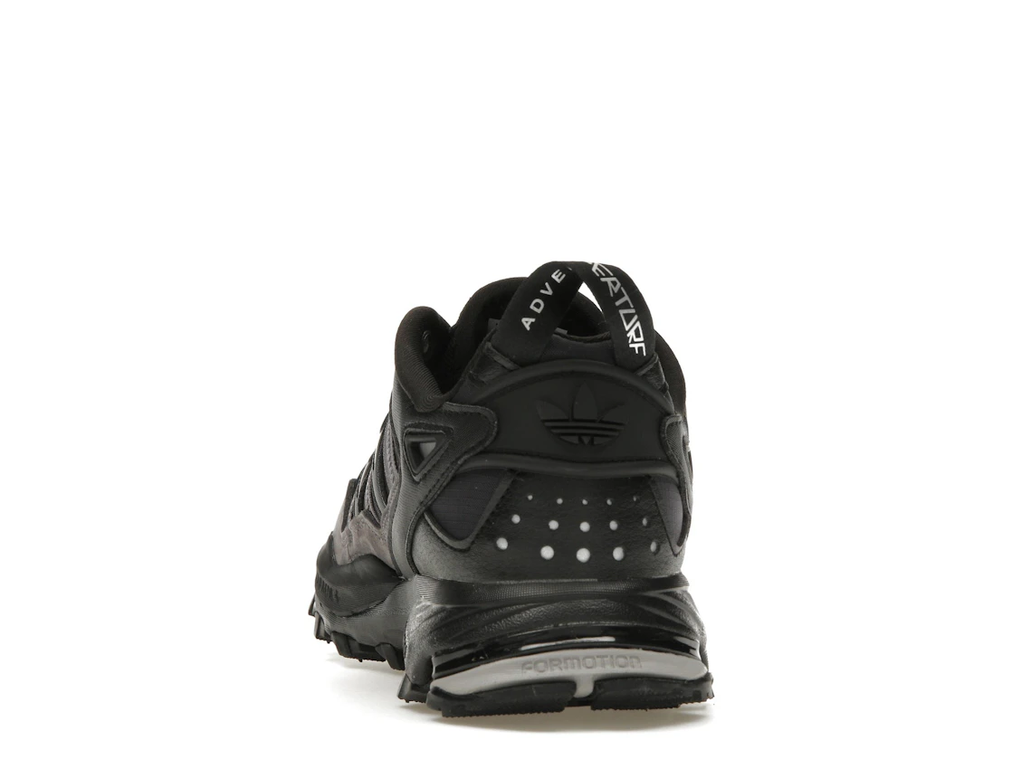 Vue 27 de adidas Hyperturf Core Black Silver Metallic Trace Grey
