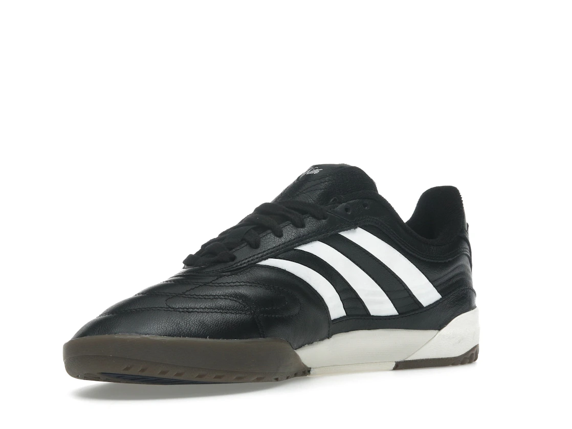 Vue 15 de adidas Koresco National Kith Black Gum
