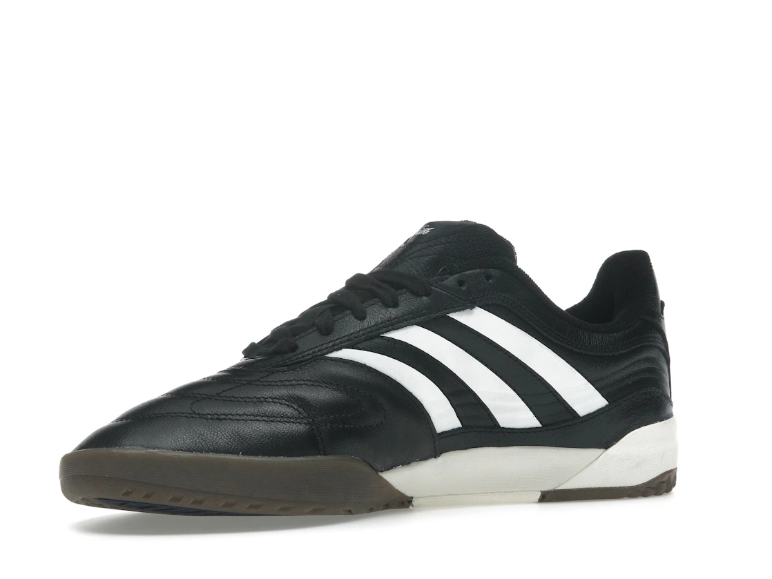 Vue 16 de adidas Koresco National Kith Black Gum