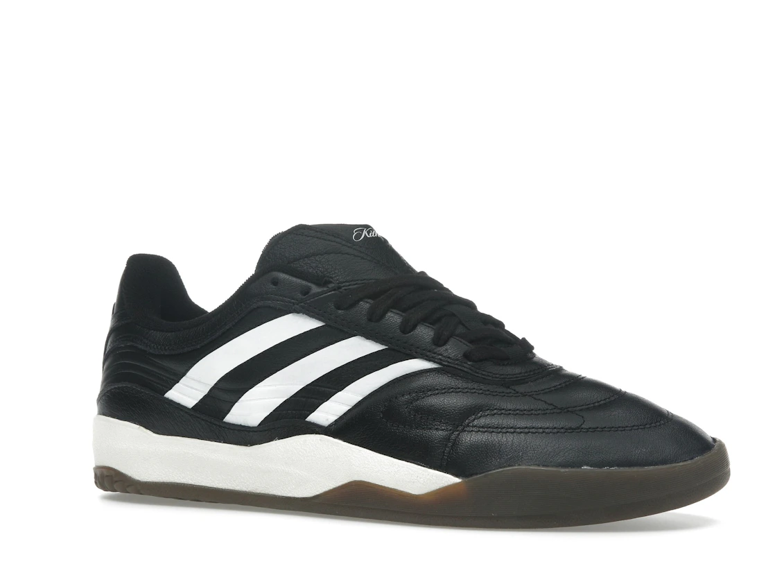 Vue 4 de adidas Koresco National Kith Black Gum