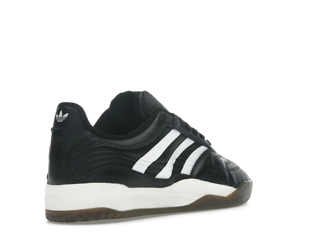 Vue 32 de adidas Koresco National Kith Black Gum