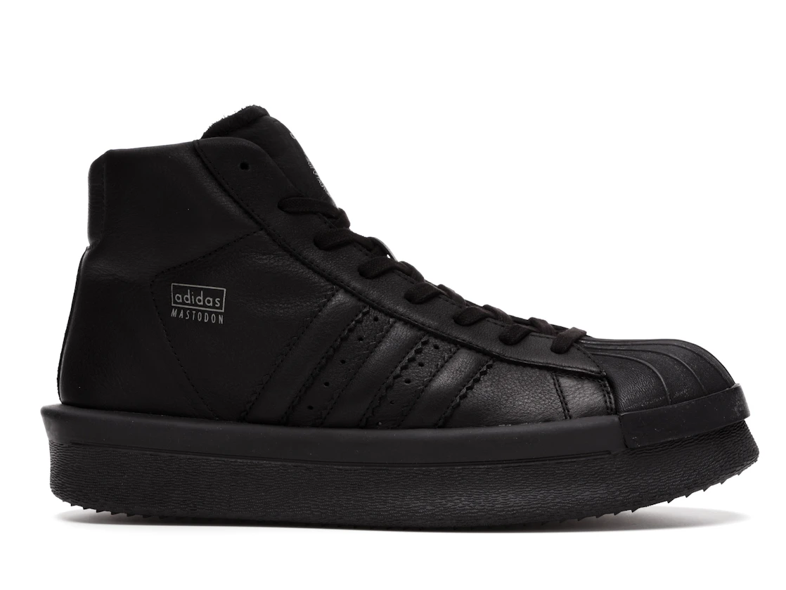 Vue 2 de adidas Mastodon Pro Model Rick Owens Triple Black