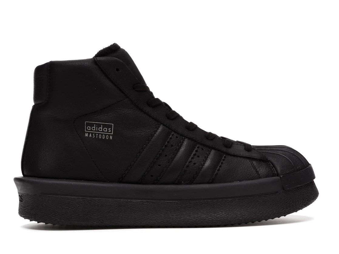 Vue 36 de adidas Mastodon Pro Model Rick Owens Triple Black