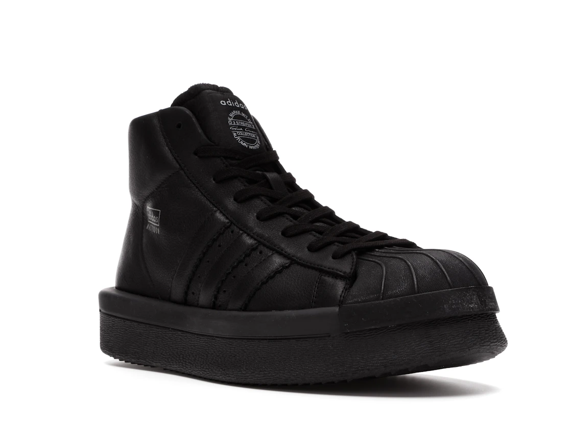 Vue 6 de adidas Mastodon Pro Model Rick Owens Triple Black