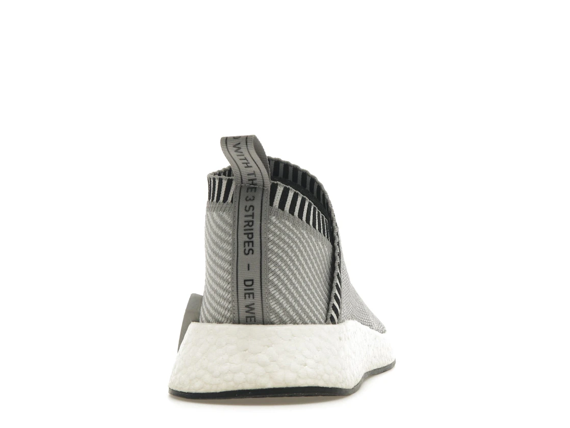 Vue 29 de adidas NMD CS2 Dark Grey Shock Pink
