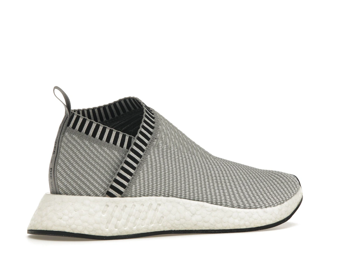 Vue 34 de adidas NMD CS2 Dark Grey Shock Pink