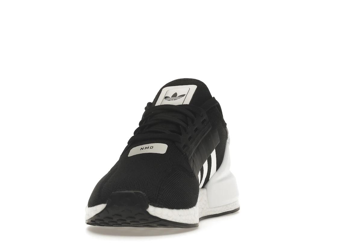Vue 12 de adidas NMD R1 V2 Black White