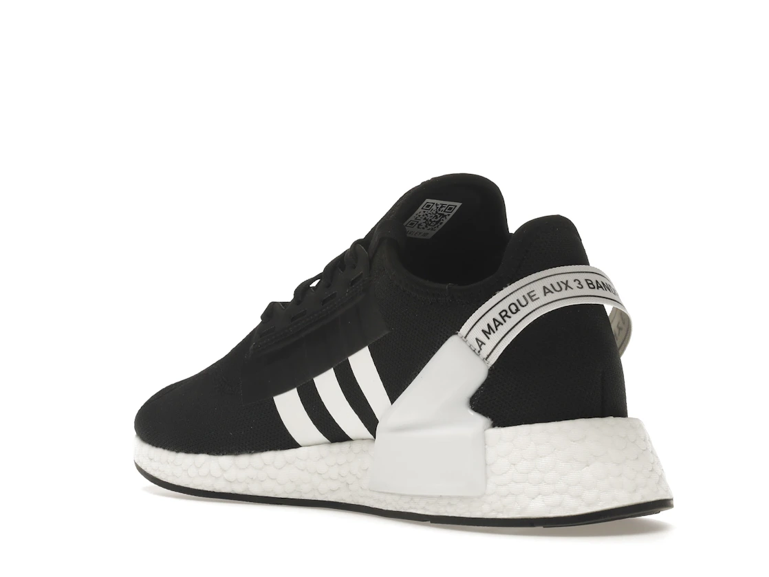 Vue 24 de adidas NMD R1 V2 Black White