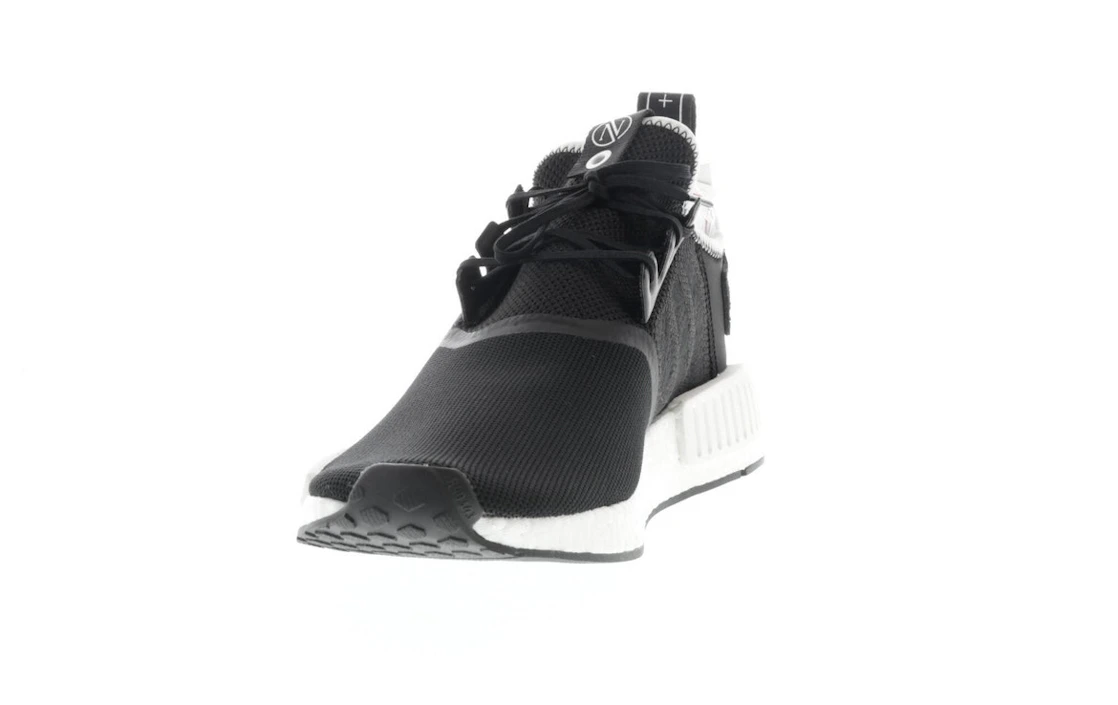 Vue 12 de adidas NMD R1 Neighborhood x Invincible