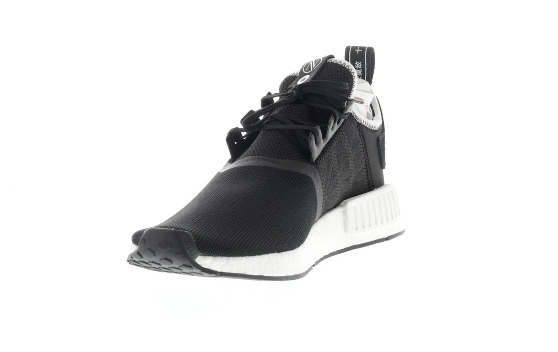 Vue 13 de adidas NMD R1 Neighborhood x Invincible