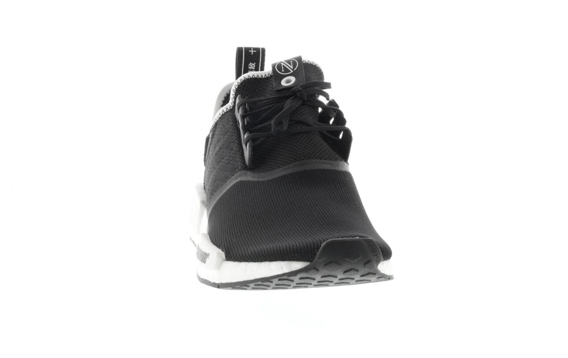 Vue 9 de adidas NMD R1 Neighborhood x Invincible