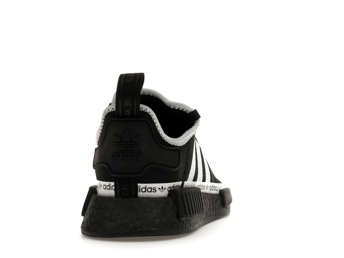 Vue 29 de adidas NMD R1 Oreo