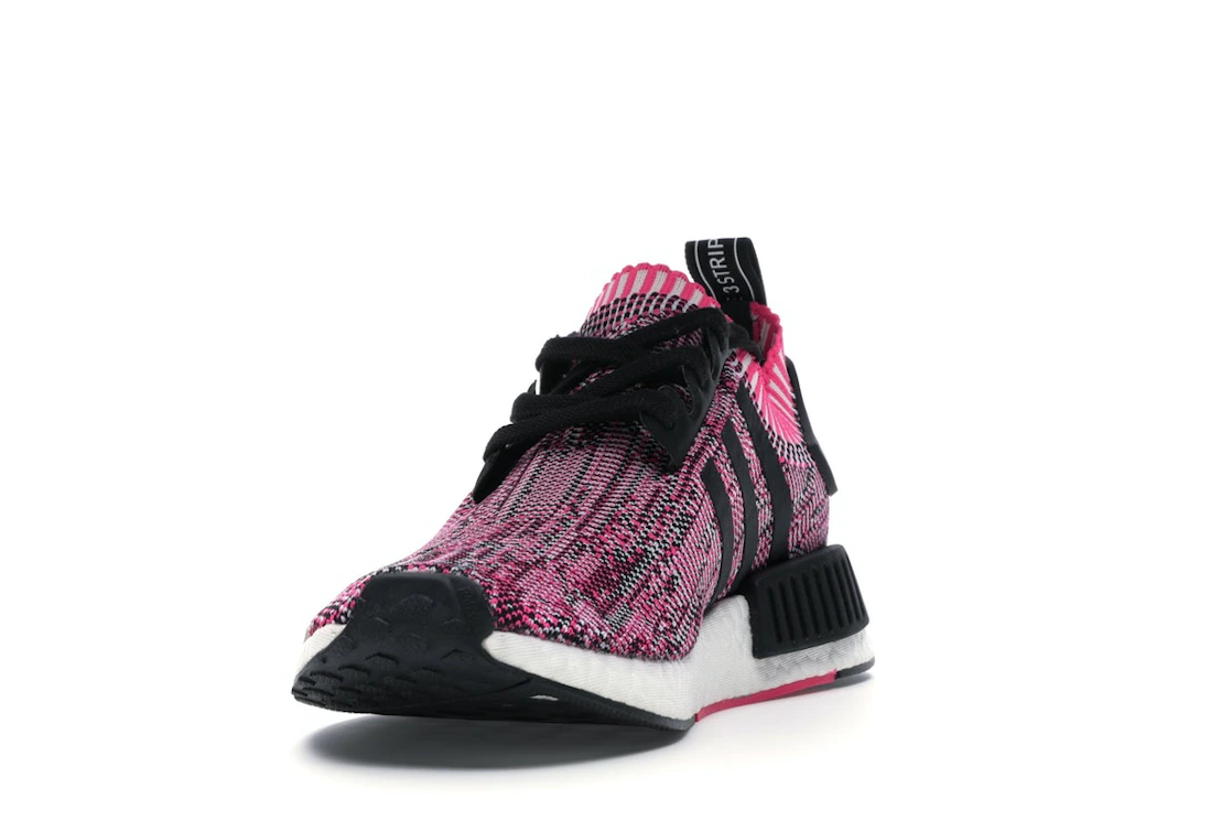 Vue 12 de adidas NMD R1 Primeknit Pink Rose 