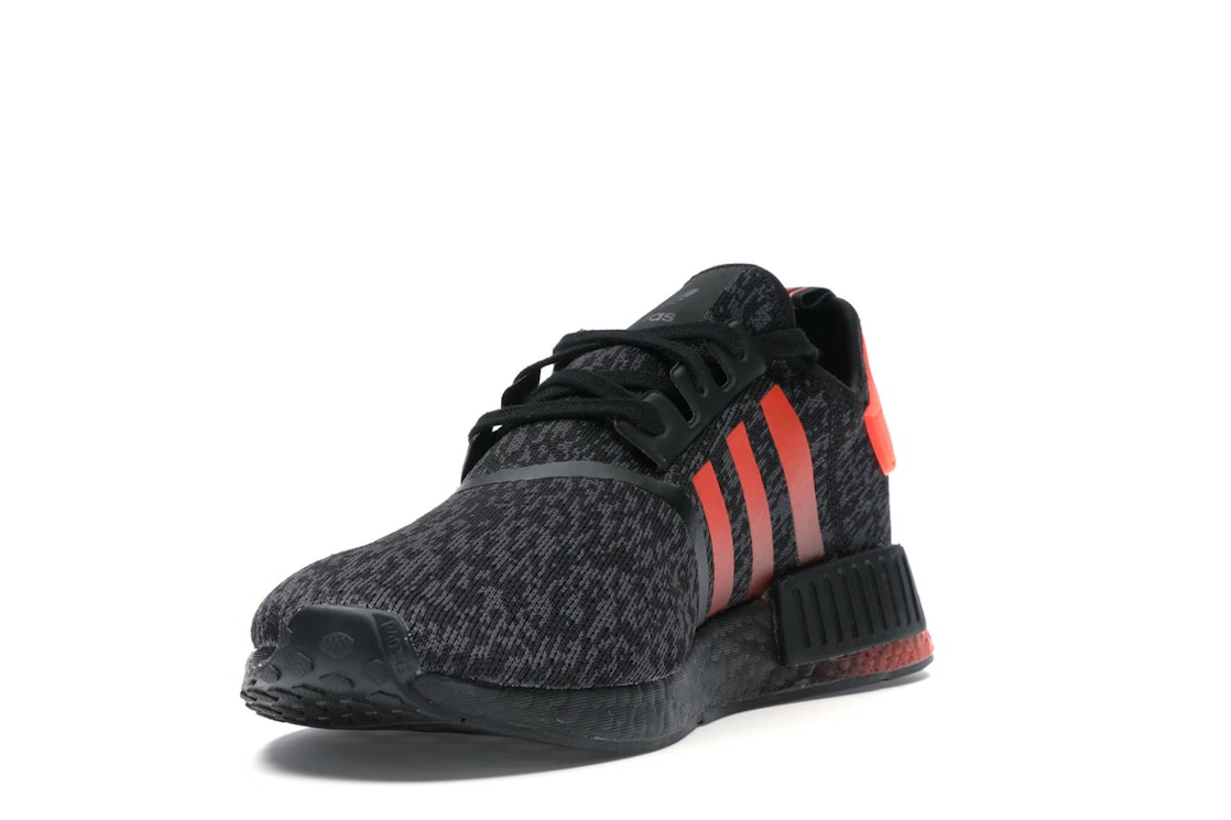 Vue 13 de adidas NMD R1 Solar Red Core Black