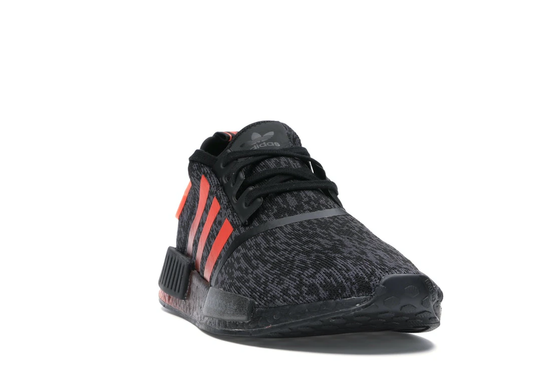 Vue 8 de adidas NMD R1 Solar Red Core Black