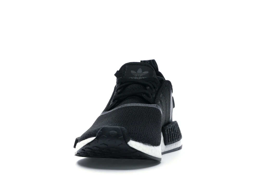 Vue 11 de adidas NMD R1 Speckle Pack Black