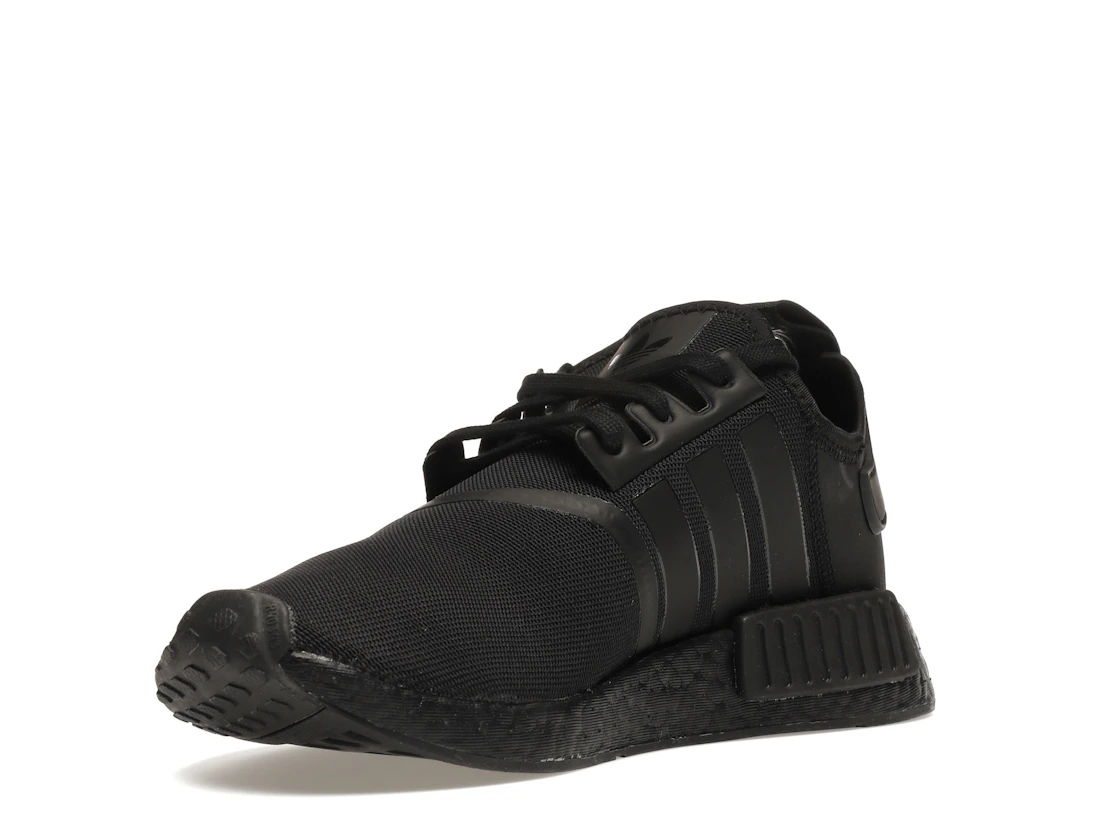 Vue 14 de adidas NMD R1 Triple Black (2019/2020)