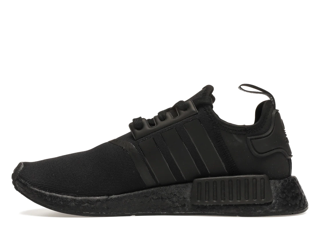 Vue 19 de adidas NMD R1 Triple Black (2019/2020)
