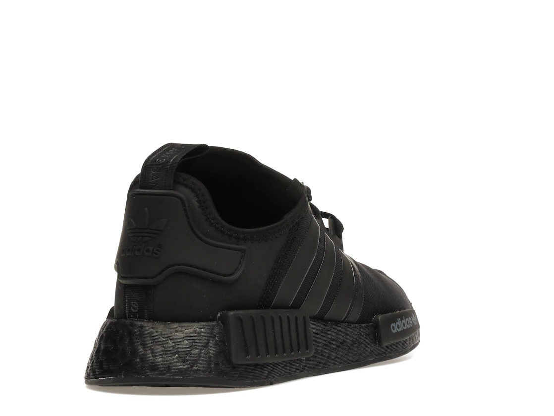 Vue 31 de adidas NMD R1 Triple Black (2019/2020)