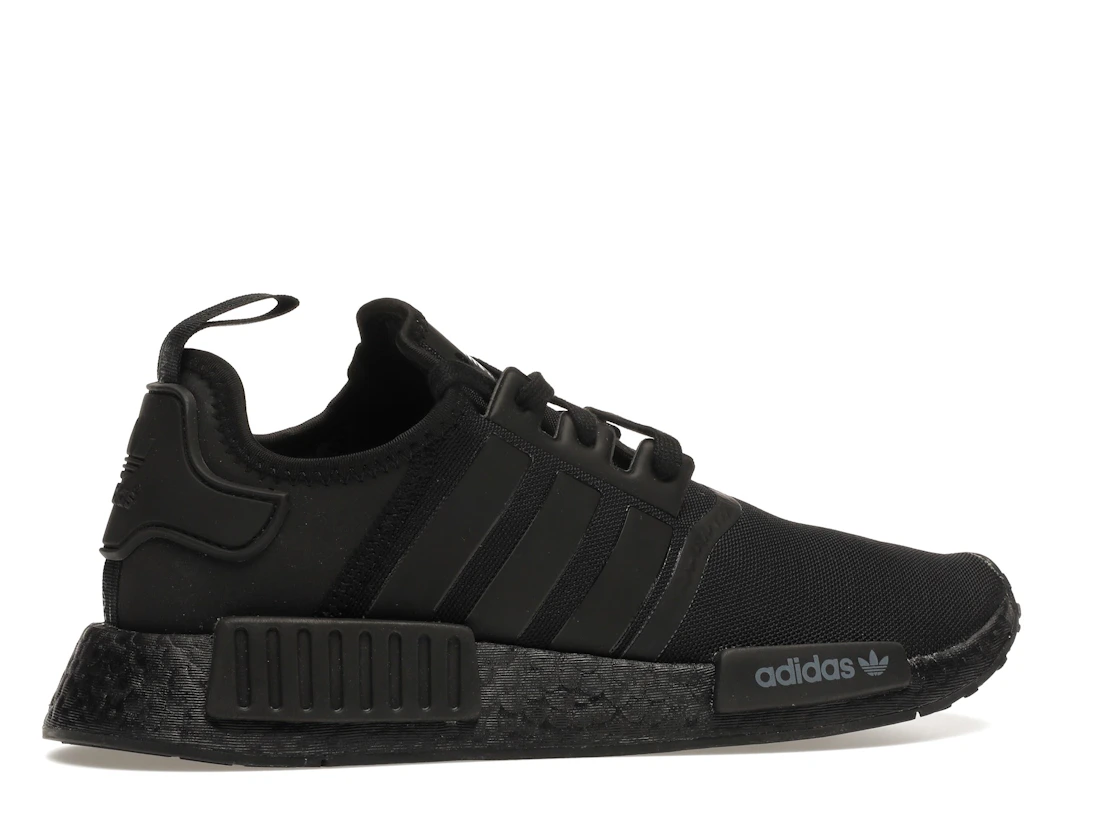 Vue 35 de adidas NMD R1 Triple Black (2019/2020)
