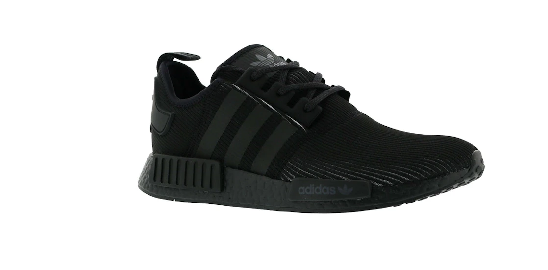 Vue 3 de adidas NMD R1 Triple Black Reflective