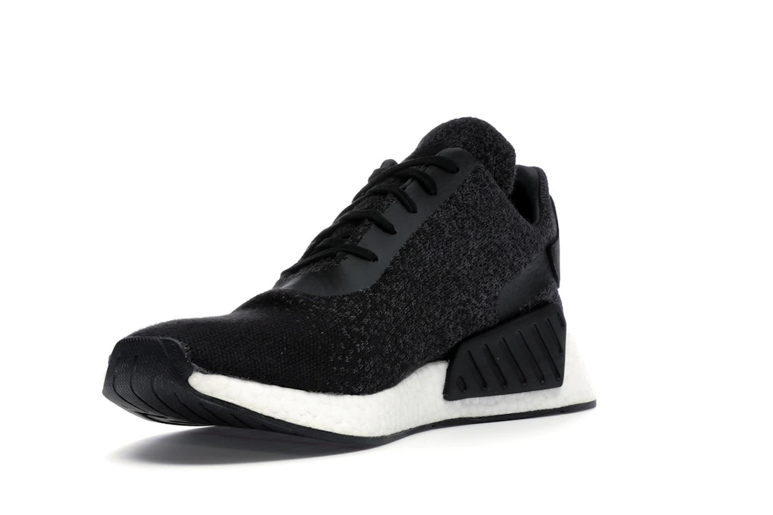 Vue 14 de adidas NMD R2 Wings+Horns Core Black