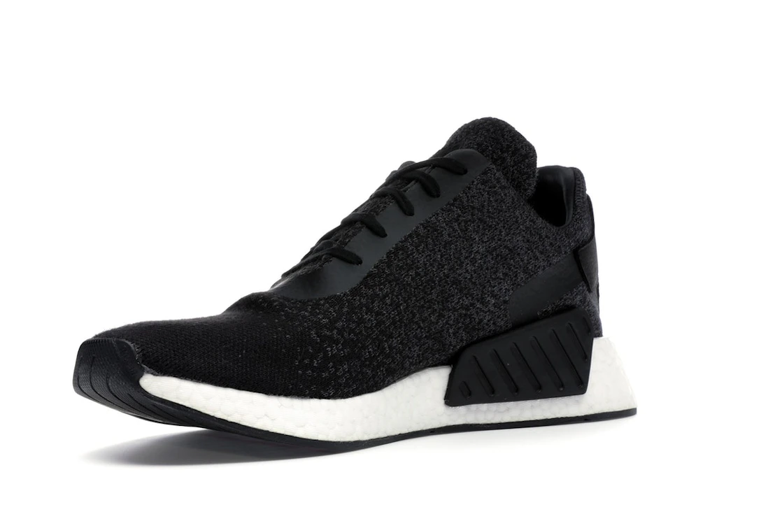 Vue 15 de adidas NMD R2 Wings+Horns Core Black