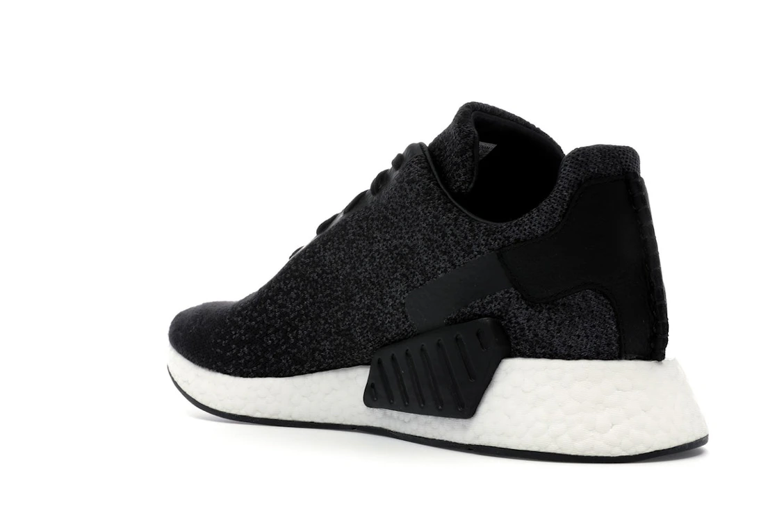 Vue 24 de adidas NMD R2 Wings+Horns Core Black
