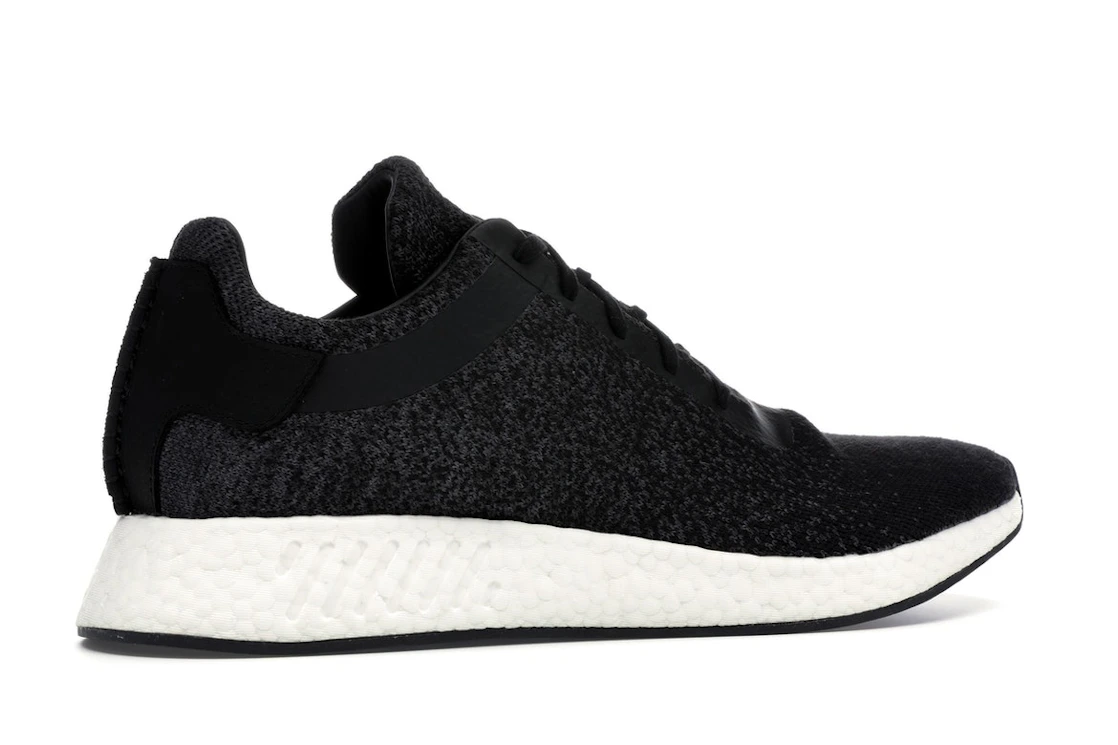 Vue 35 de adidas NMD R2 Wings+Horns Core Black