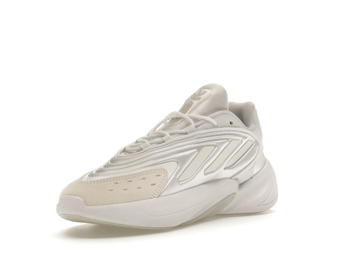 Vue 14 de adidas Ozelia Triple White 