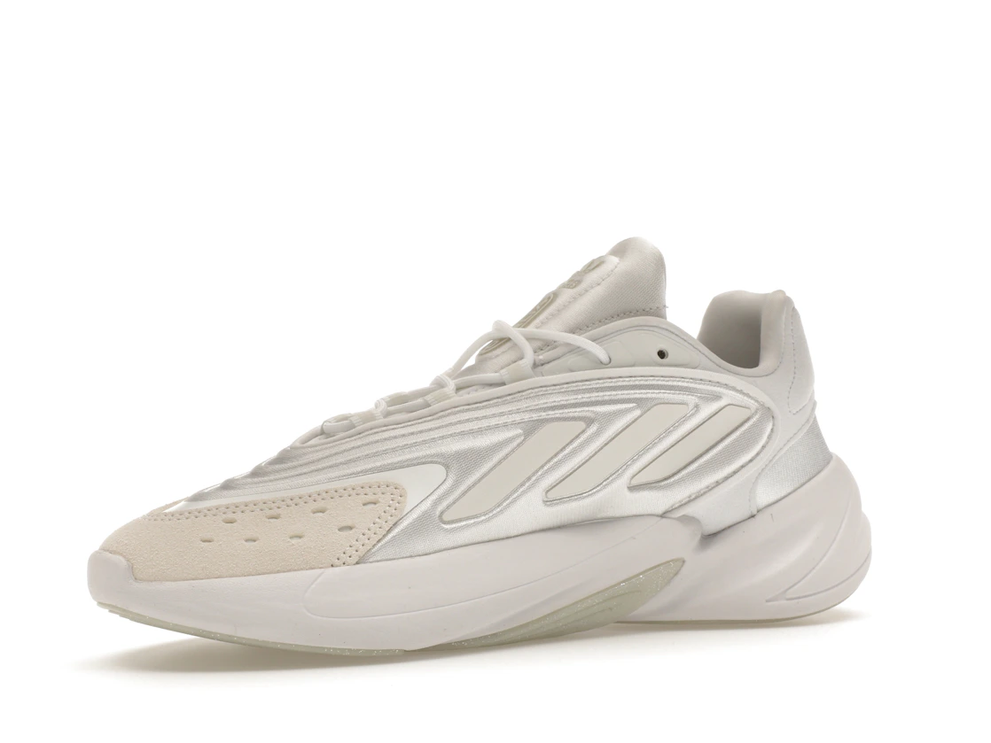 Vue 16 de adidas Ozelia Triple White 