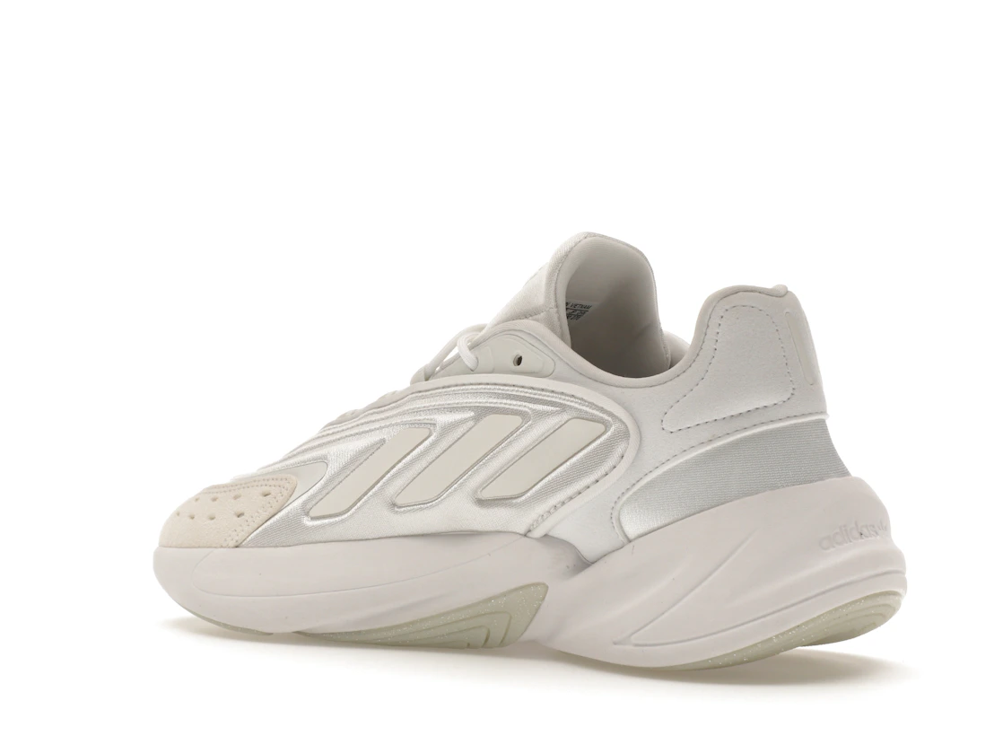 Vue 23 de adidas Ozelia Triple White 