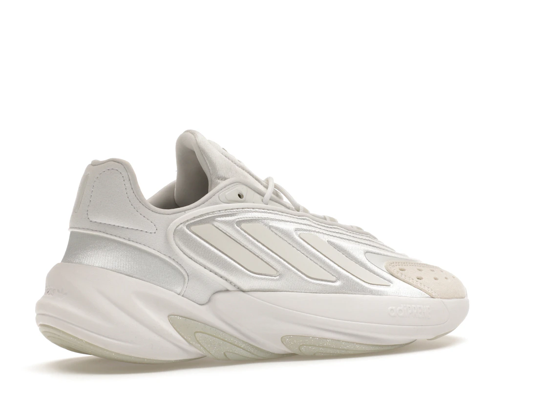 Vue 34 de adidas Ozelia Triple White 