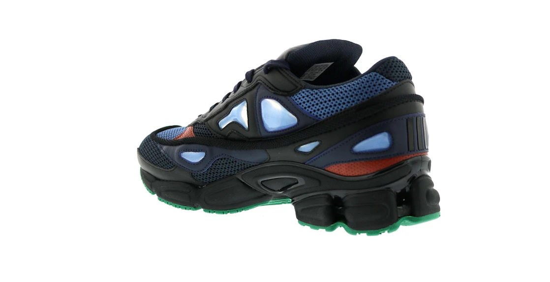 Vue 17 de adidas Ozweego 2 Raf Simons Night Marine