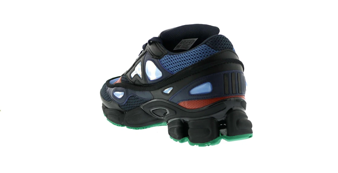 Vue 18 de adidas Ozweego 2 Raf Simons Night Marine