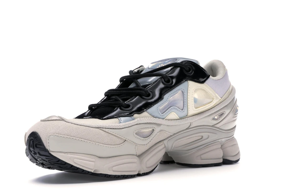 Vue 15 de adidas Ozweego 3 Raf Simons Cream White Core Black