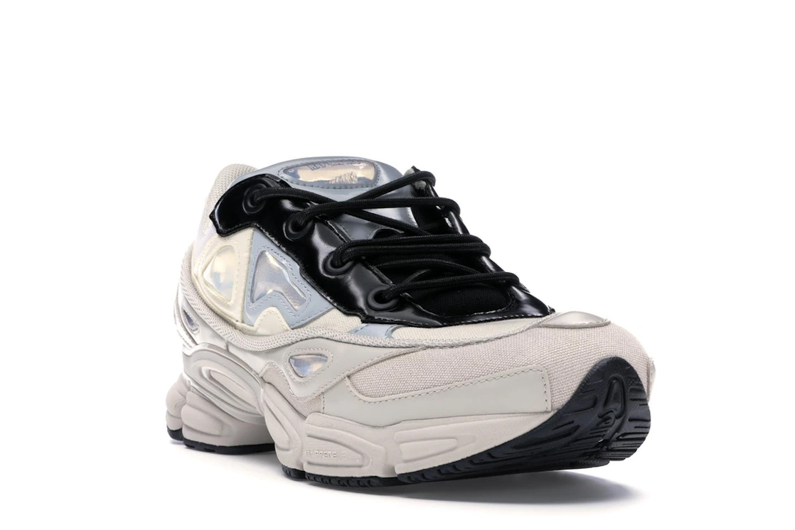Vue 7 de adidas Ozweego 3 Raf Simons Cream White Core Black