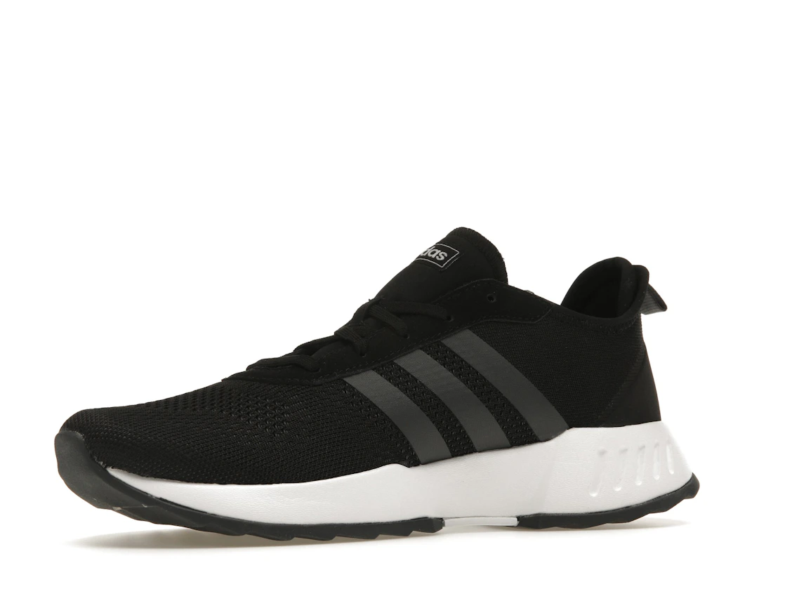 Vue 16 de adidas Phosphere Core Black
