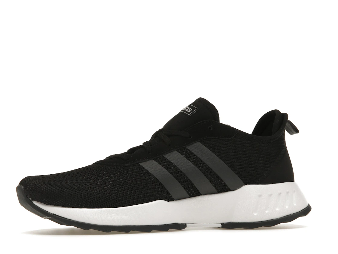 Vue 17 de adidas Phosphere Core Black