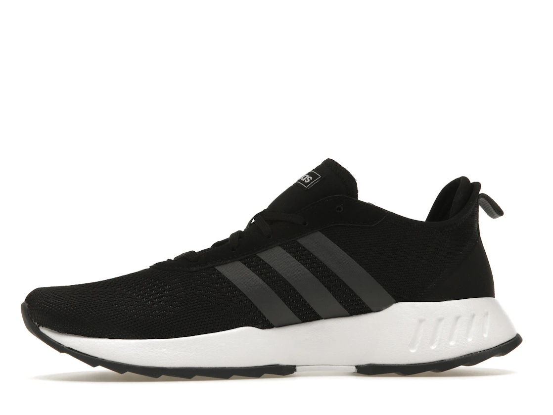 Vue 18 de adidas Phosphere Core Black