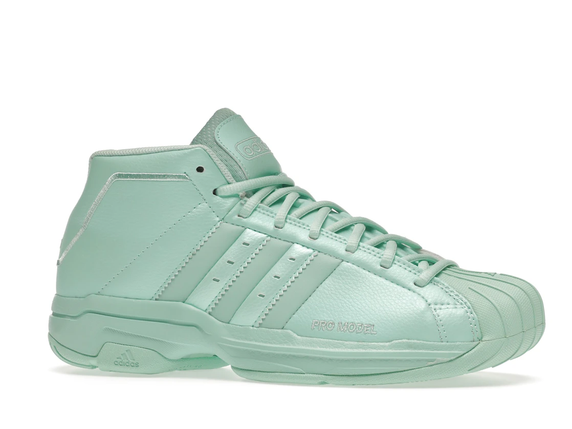 Vue 3 de adidas Pro Model 2G Clear Mint