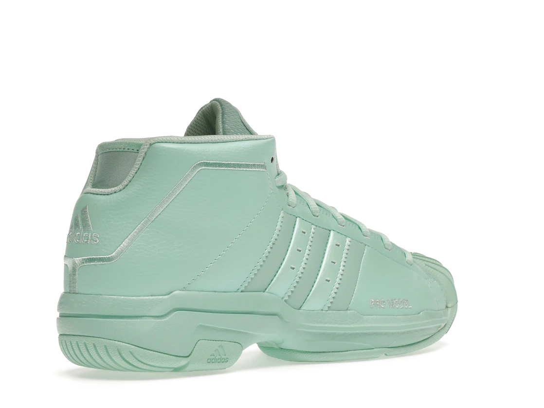 Vue 33 de adidas Pro Model 2G Clear Mint