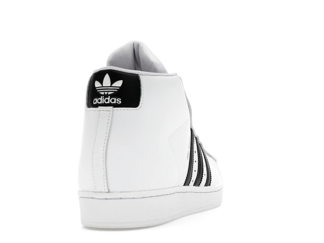 Vue 30 de adidas Pro Model Mid White Black