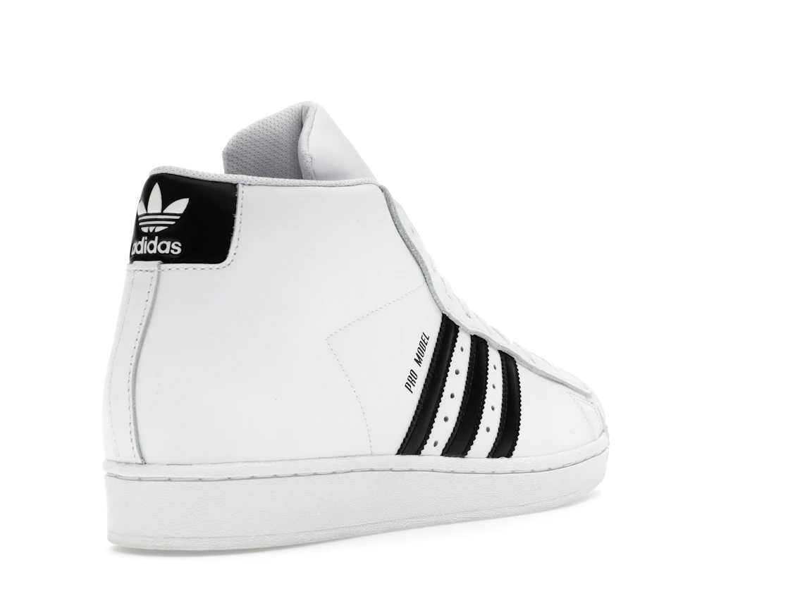 Vue 32 de adidas Pro Model Mid White Black