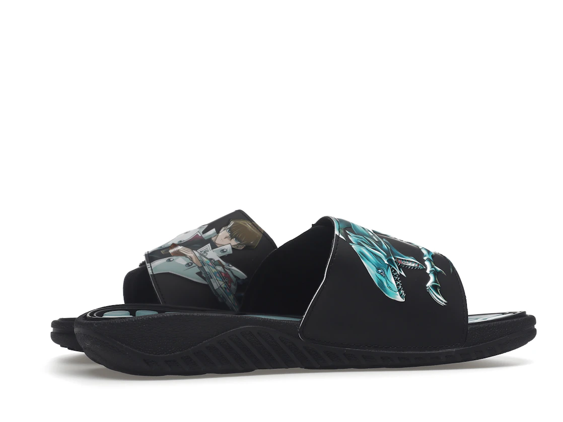 Vue 17 de adidas Reptossage Hook-And-Loop Slides Yu-Gi-Oh! Blue Eyes White Dragon