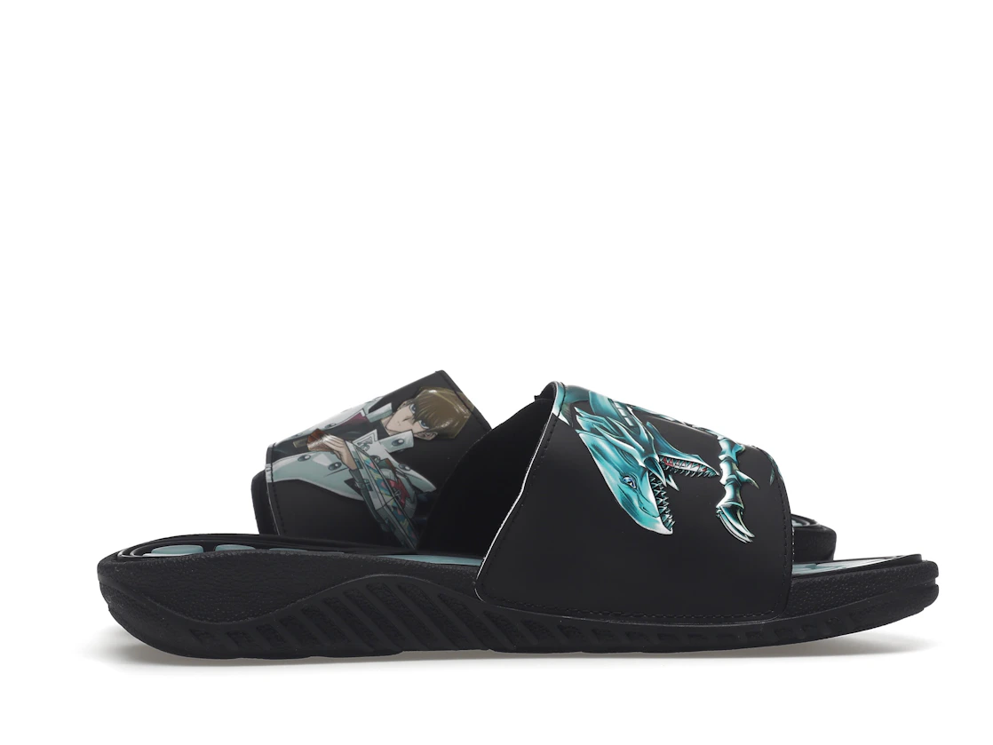 Vue 18 de adidas Reptossage Hook-And-Loop Slides Yu-Gi-Oh! Blue Eyes White Dragon