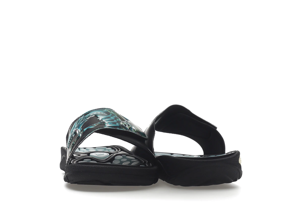 Vue 27 de adidas Reptossage Hook-And-Loop Slides Yu-Gi-Oh! Blue Eyes White Dragon
