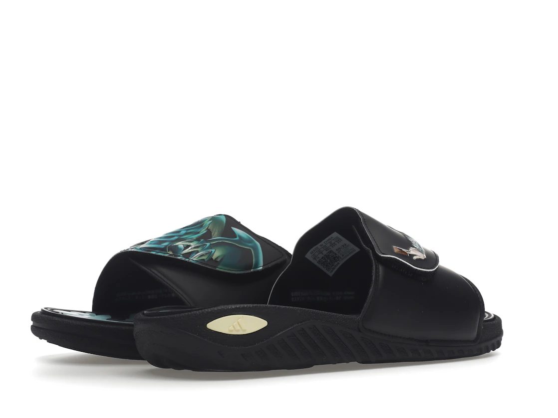 Vue 33 de adidas Reptossage Hook-And-Loop Slides Yu-Gi-Oh! Blue Eyes White Dragon