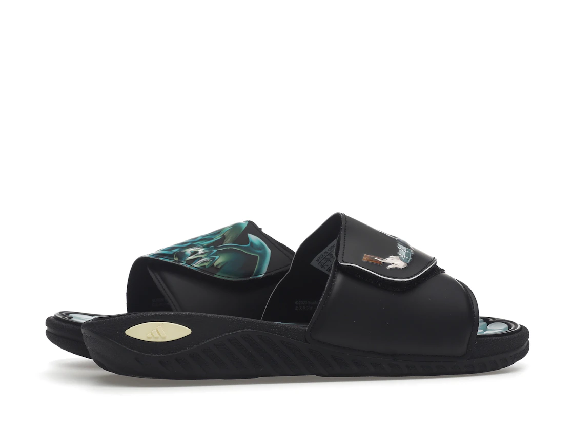 Vue 35 de adidas Reptossage Hook-And-Loop Slides Yu-Gi-Oh! Blue Eyes White Dragon
