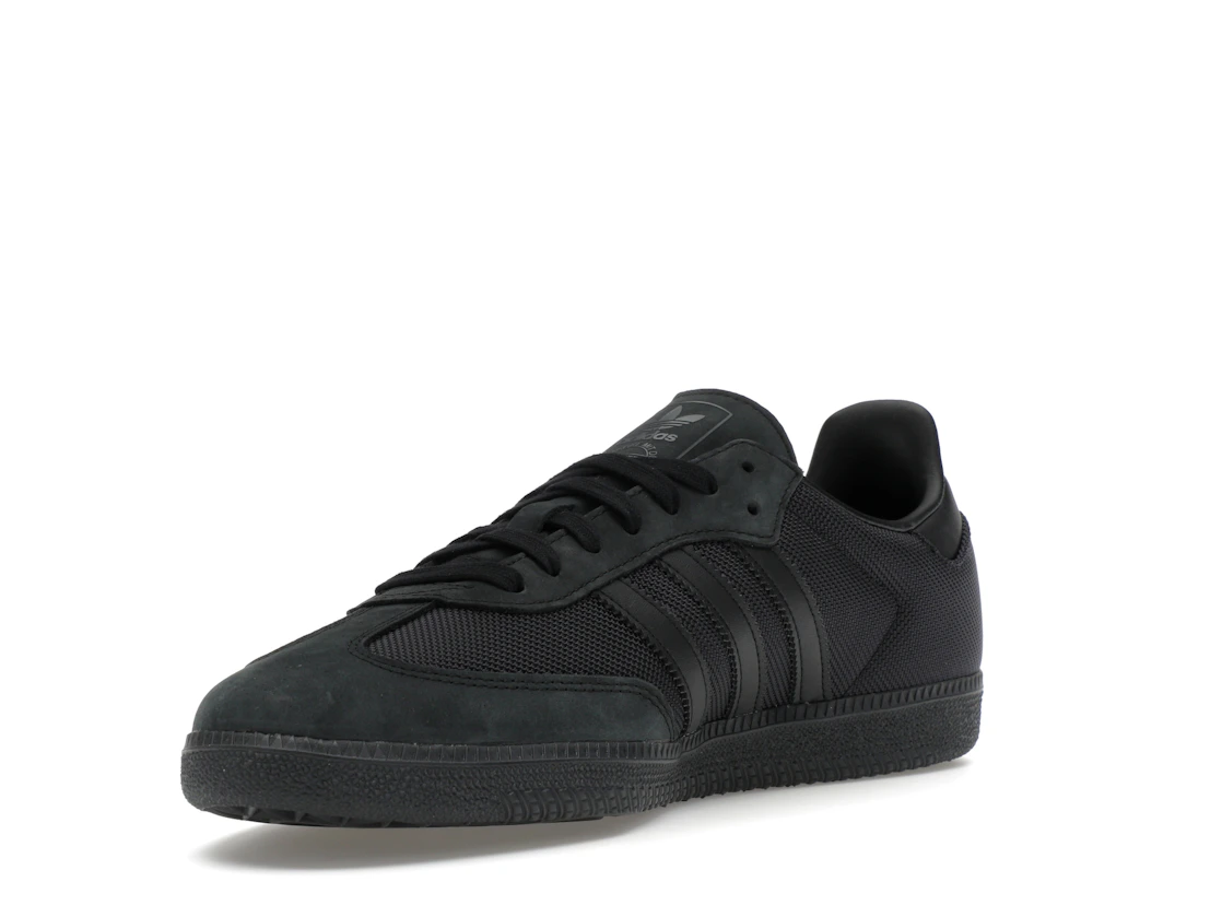 Vue 14 de adidas Samba OG Black Carbon Cordura